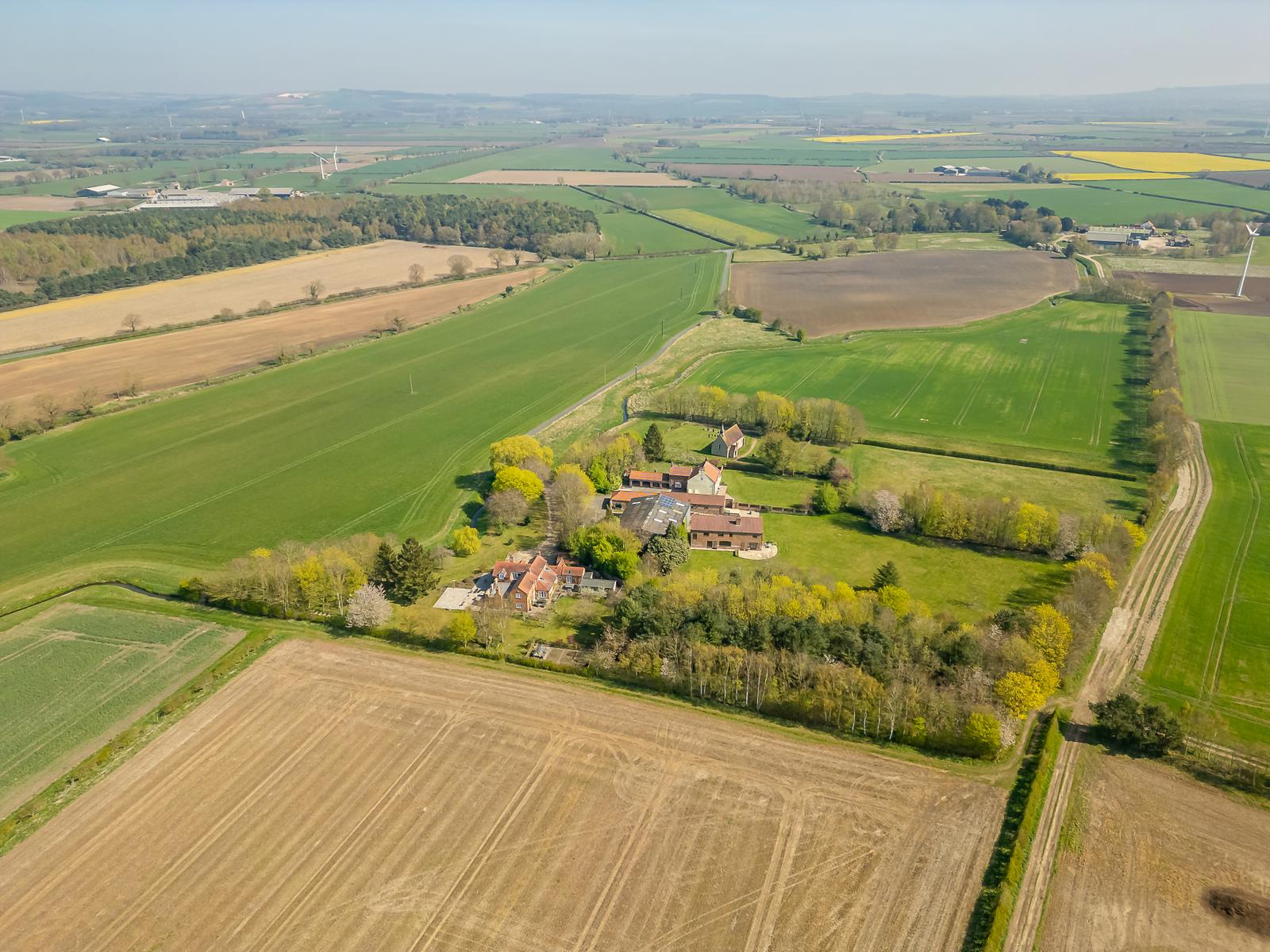Rural — Farms & holdings